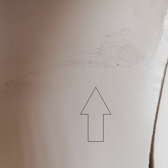 Coutgo Women's Round Toe Platform/Chunky Red Patent Leather Shoe (Size: 9½) - Picture 13 of 13